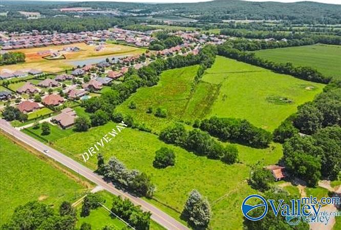 1st image of Easement Jeff Rd
