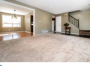 12 Tallowood Dr, Glassboro, NJ 08028