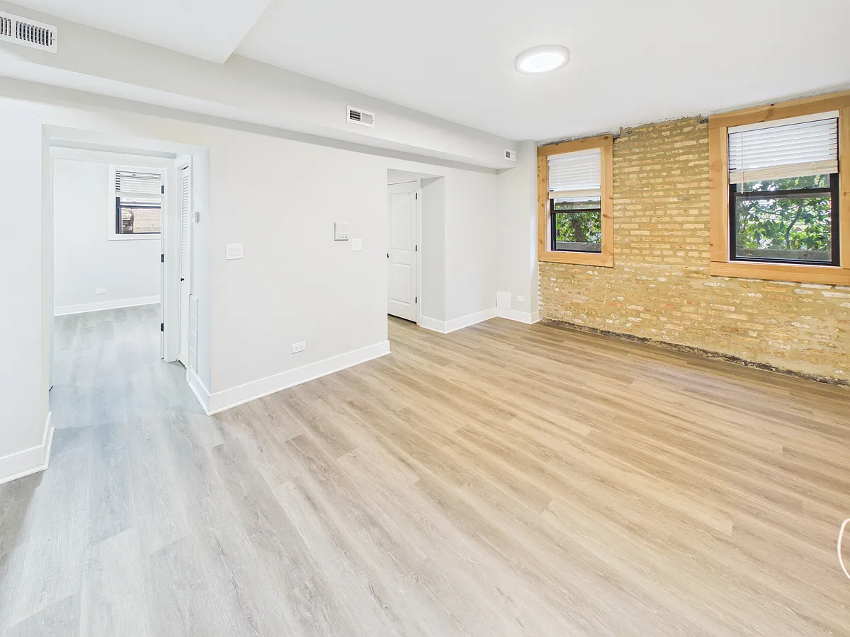 Building Photo - 2207 W 18th St #1C