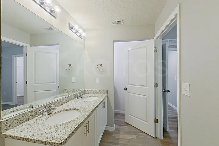 2907 W Camilo Dr — Photo 12