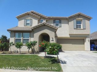 11 Walker Ranch Pkwy, Patterson, CA 95363