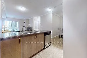 9225 Jane St #507 — Photo 7