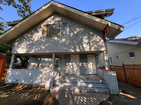 220 25th Ave, Seattle, WA 98122