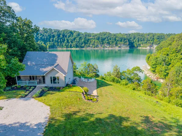 1585 Todd Farm Rd, Nancy, KY 42544