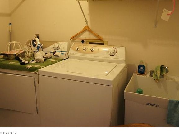 5th image of 702 Arianne Ct