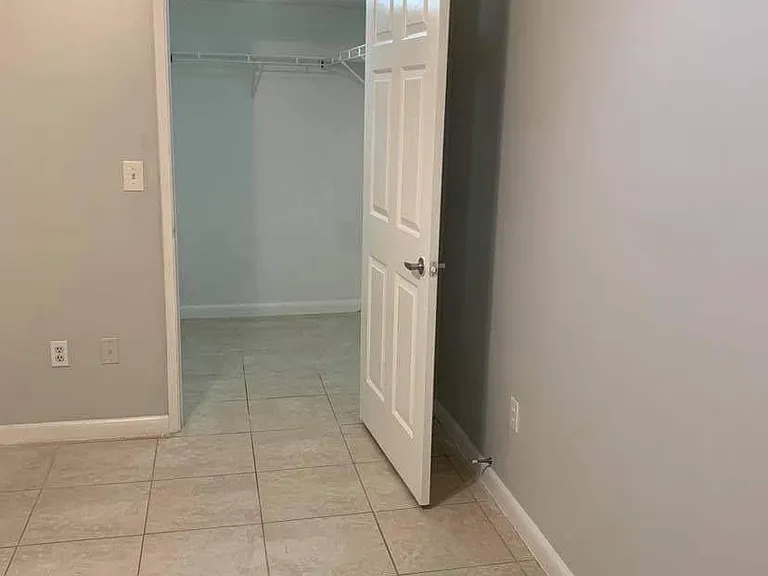 2640 S University Dr — Photo 20