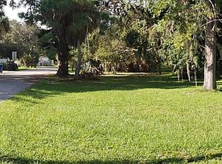 22 Webb St, Osprey, FL 34229