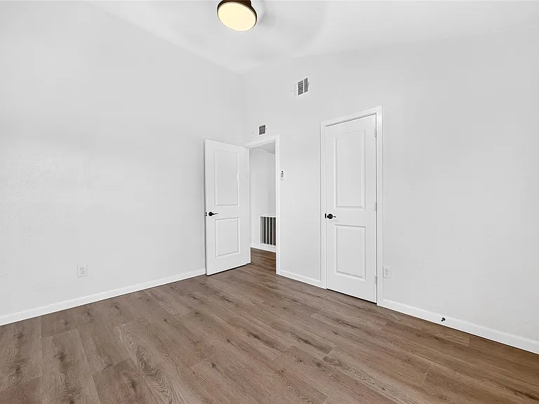 24114 Four Sixes Ln — Photo 21