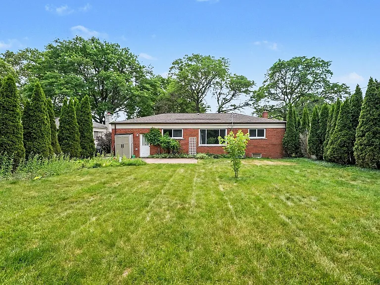 29668 Edward Pl — Photo 15