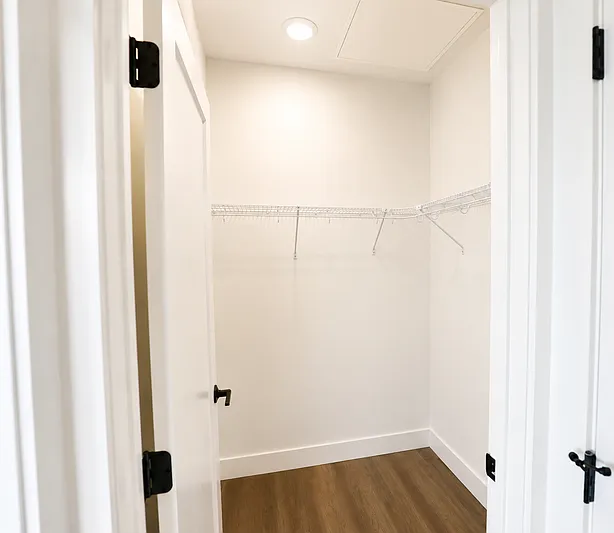 21806 E Indiana Ave #202 — Photo 18