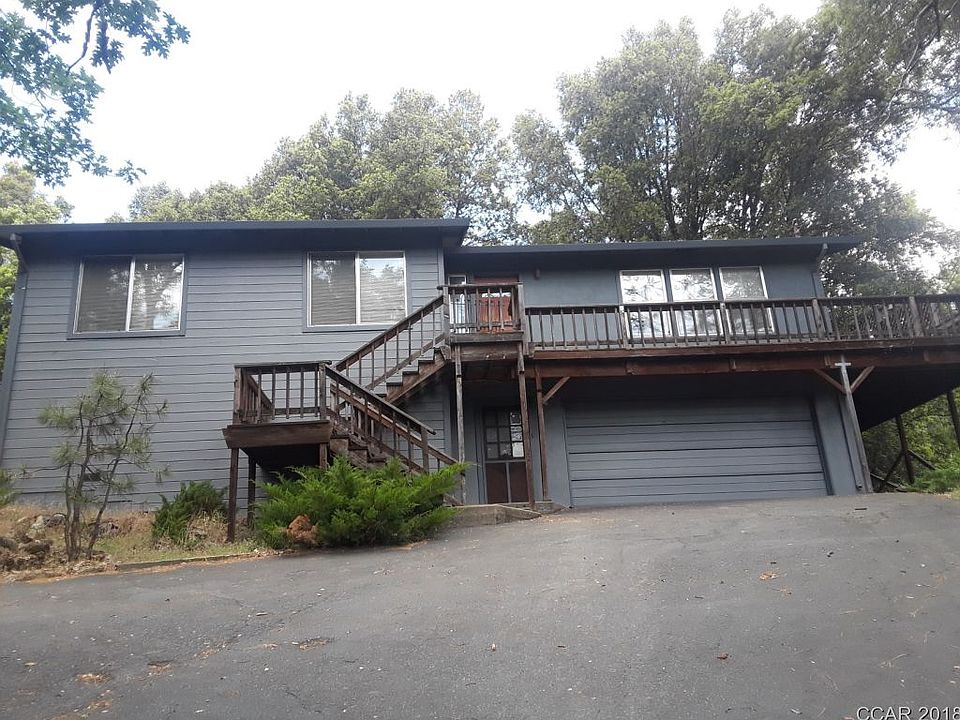 1st image of 16560 Creekside Dr