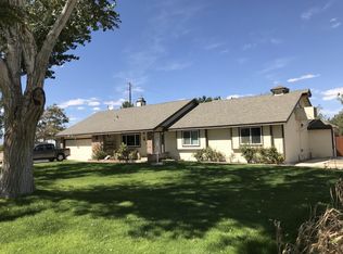 1682 60th St W, Rosamond, CA 93560