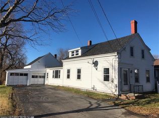 6 Warren St, Searsport, ME 04974