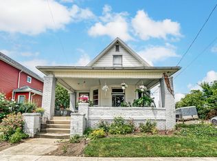35 N Buena Vista St, Newark, OH 43055