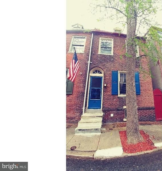 1st image of 107 N Mole St