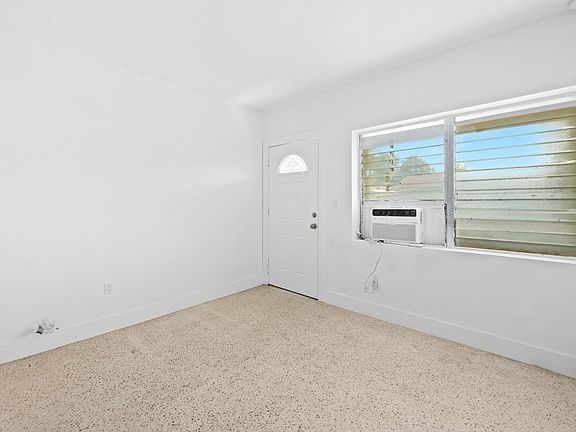 5th image of 1395-1399 NW 27th St #6c18d6b07