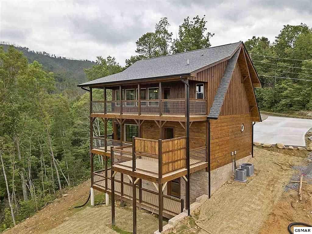 883 Chestnut Dr, Gatlinburg, TN 37738 Zillow
