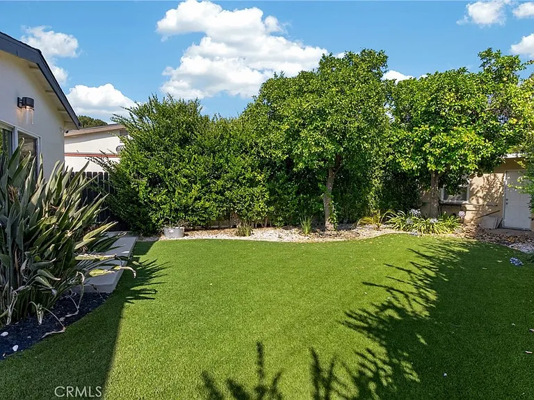 6710 Kurl Way — Photo 10