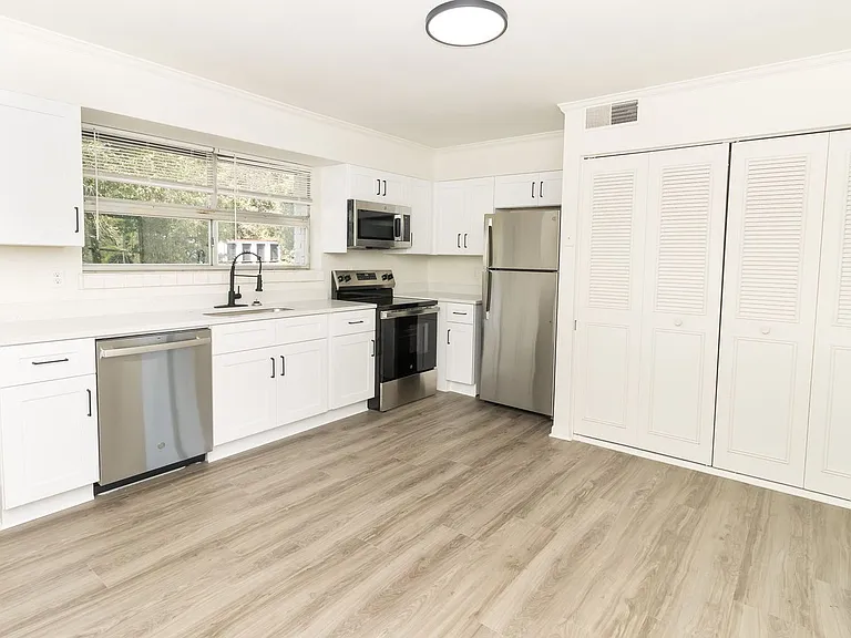 513 Donaldson Rd #3 — Photo 5