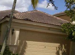 328 Conservation Dr, Weston, FL 33327