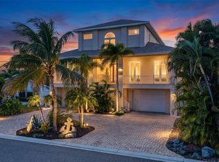 532 JOHNS PASS AVENUE, MADEIRA BEACH, FL 33708