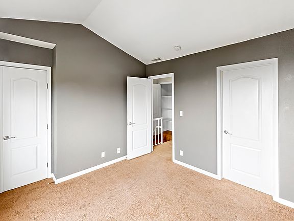 5th image of 1001 San Antonio Cir Unit 17