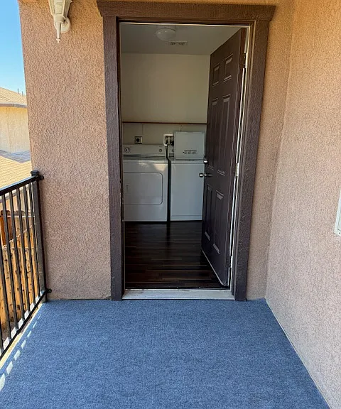 1532 N Erwin St #C — Photo 22