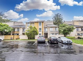 9922 Ridgeline Dr, Gaithersburg, MD 20886