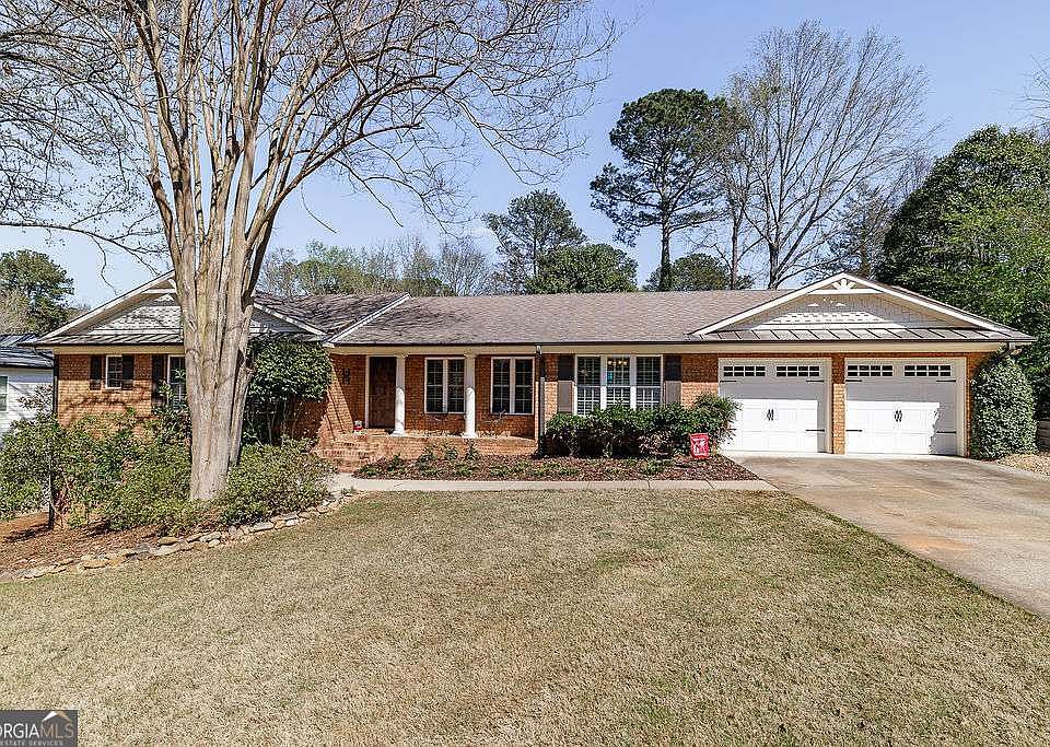 1st image of 275 Davis Estates Rd