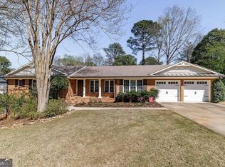 275 Davis Estates Rd, Athens, GA 30606