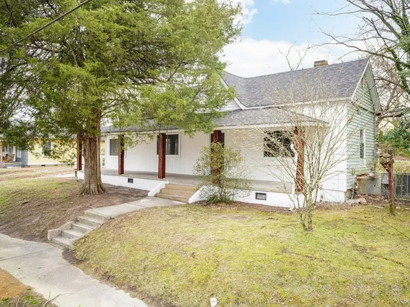 412 Davis St, Henderson, NC 27536