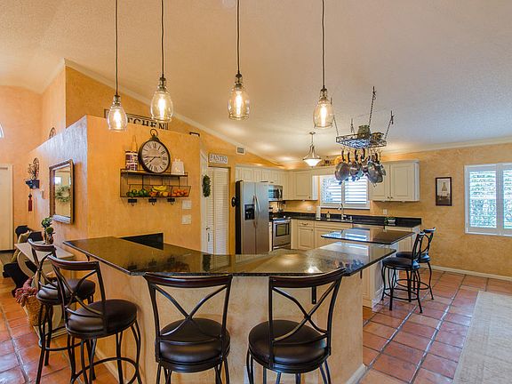 5th image of 8545 Windy Cir