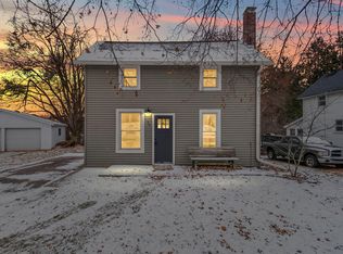 56 Griswold St, Hillsdale, MI 49242