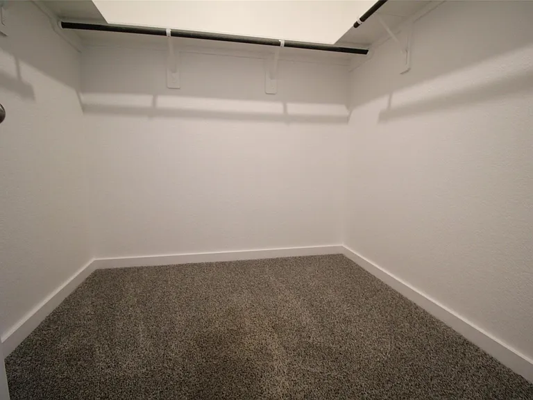 25504 Starling Ln — Photo 18