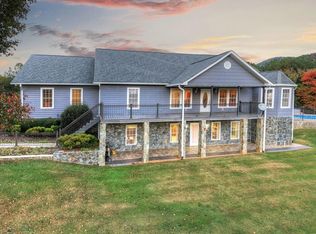 334 Belaire Dr, Copperhill, TN 37317