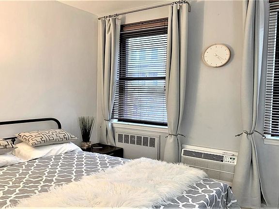 5th image of 230 E 52nd St APT 3B