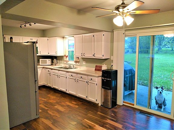 5th image of 16046 S Codo Dr