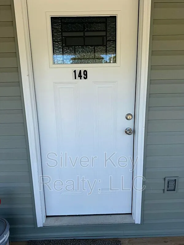 2 bed, 1.5 bath, $1,250 — Photo 3