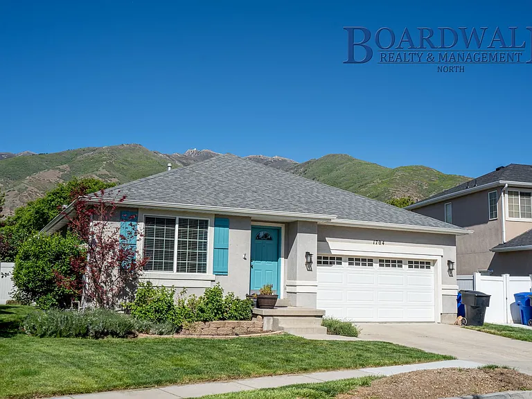 1704 Saint Andrews Dr — Photo 60
