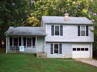 815 Martin Rd, Stone Mountain, GA 30088