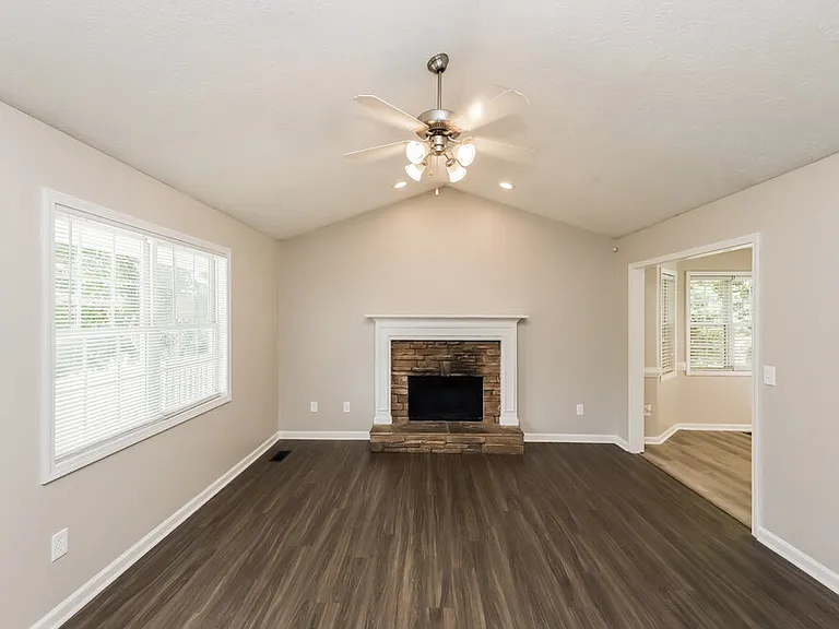 222 Fairview Oak Pl — Photo 6