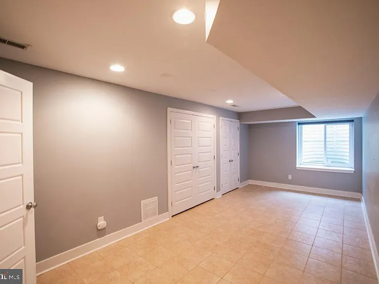 1727 Annin St — Photo 13