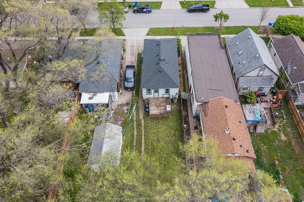 3 bed, $1,500 — Photo 4
