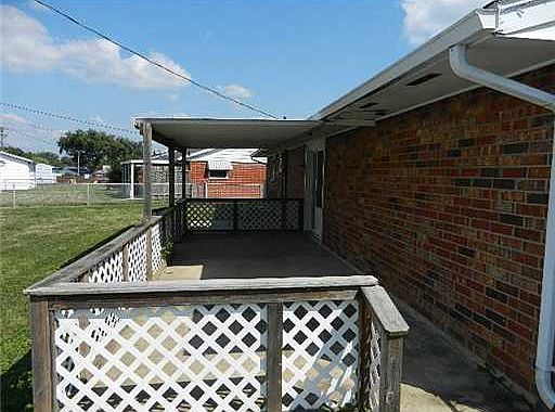 2nd image of 1712 Williams Pl