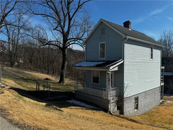 305 Monroe Ave W, Brownsville, PA 15417