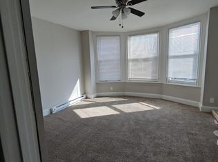 3470 Emerald St, Philadelphia, PA 19134
