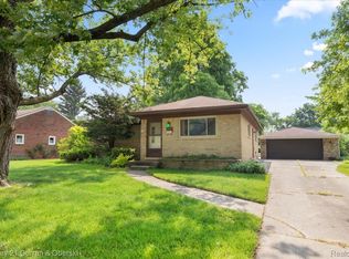 3183 Mildred St, Wayne, MI 48184
