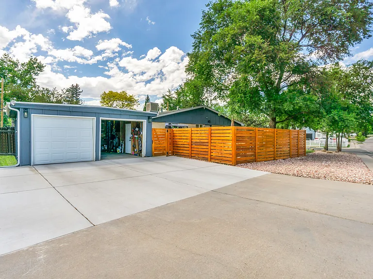 7200 W 34th Ave — Photo 4