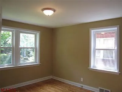 7240 Amherst Ave — Photo 4