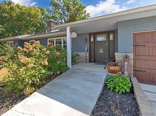 6161 Clark State Rd, Gahanna, OH 43230